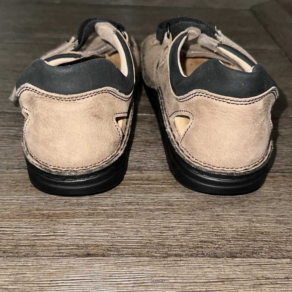Finn Comfort Samara Sandal